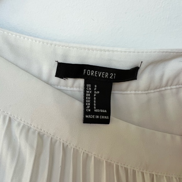 White Pleated Forever 21 High Waisted Maxi Skirt - Picture 4 of 4